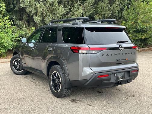 2025 Nissan Pathfinder Rock Creek 4WD