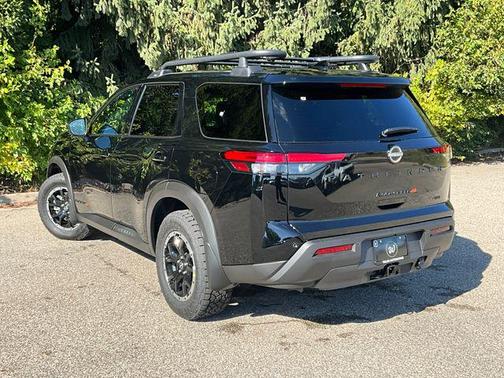 2025 Nissan Pathfinder Rock Creek 4WD