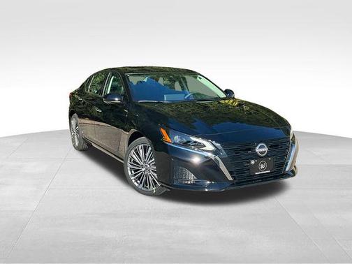 2025 Nissan Altima 2.5 SL