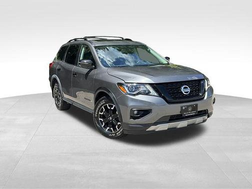 2020 Nissan Pathfinder SL 4WD
