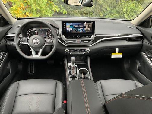 2025 Nissan Altima SR AWD