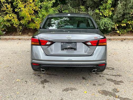 2025 Nissan Altima SR AWD