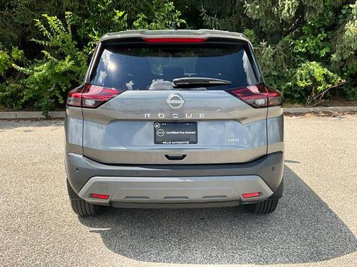 2022 Nissan Rogue S