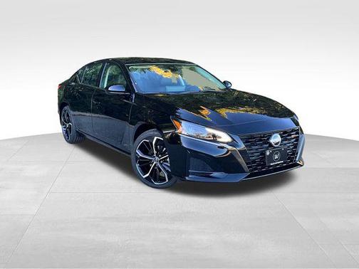 2025 Nissan Altima SR AWD