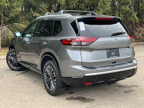 2025 Nissan Rogue Platinum