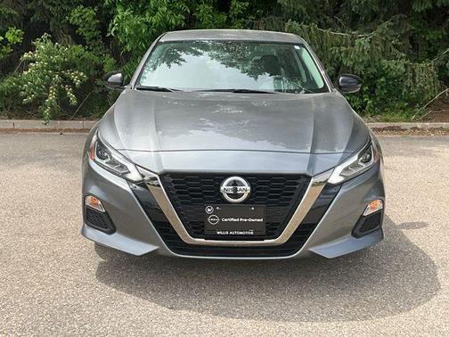 2022 Nissan Altima SR Intelligent AWD