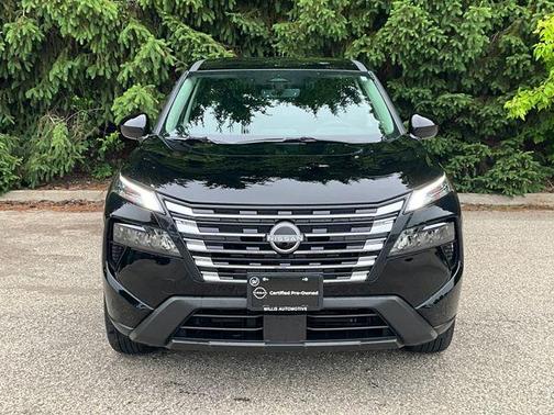 Super Black 2026 Nissan Rogue SV