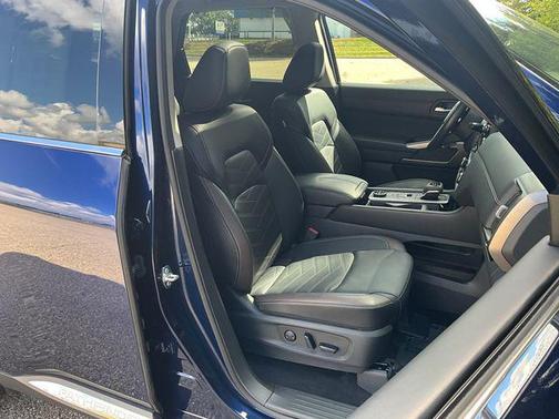2024 Nissan Pathfinder Platinum 4WD