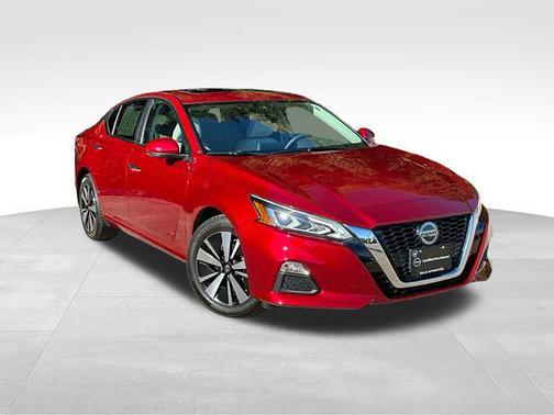 2022 Nissan Altima 2.5 SV