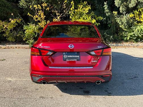 2022 Nissan Altima 2.5 SV