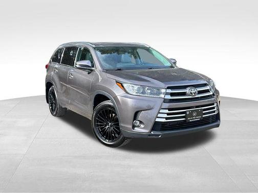 2019 Toyota Highlander Limited Platinum