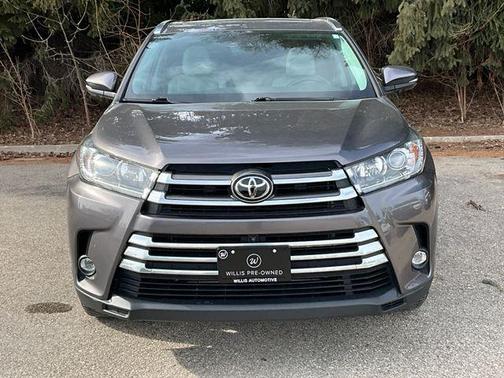 2019 Toyota Highlander Limited Platinum