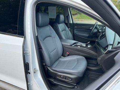 2021 Buick Enclave AWD Essence