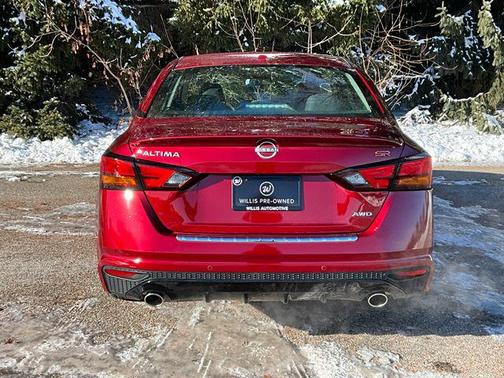 2023 Nissan Altima SR Intelligent AWD