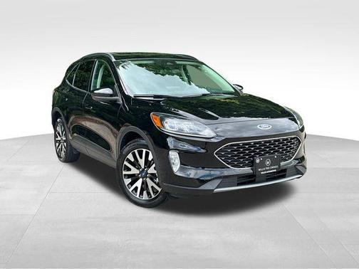 Agate Black Metallic 2020 Ford Escape SEL