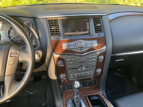 2020 Nissan Armada SL 4WD