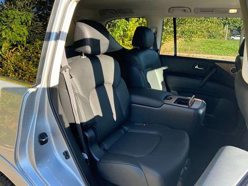 2024 Nissan Armada SL 4WD