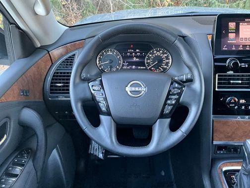 2024 Nissan Armada SL 4WD