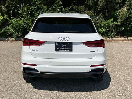 2022 Audi Q3 45 S line Premium Plus