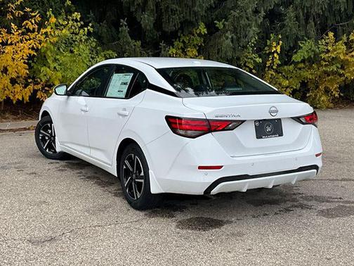 2025 Nissan Sentra SV