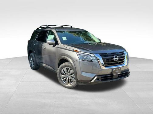 2025 Nissan Pathfinder Platinum 4WD