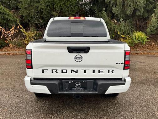 2026 Nissan Frontier SV