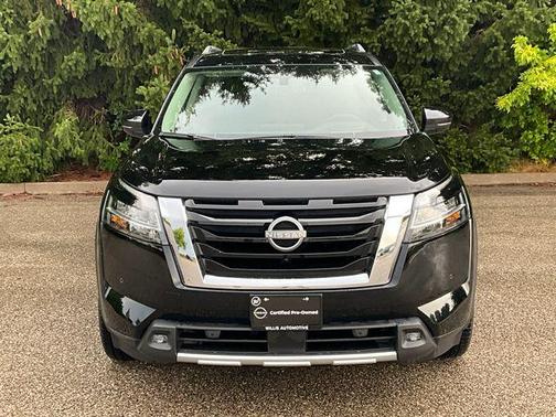 2022 Nissan Pathfinder Platinum 4WD