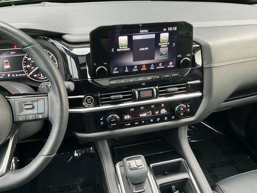2022 Nissan Pathfinder Platinum 4WD