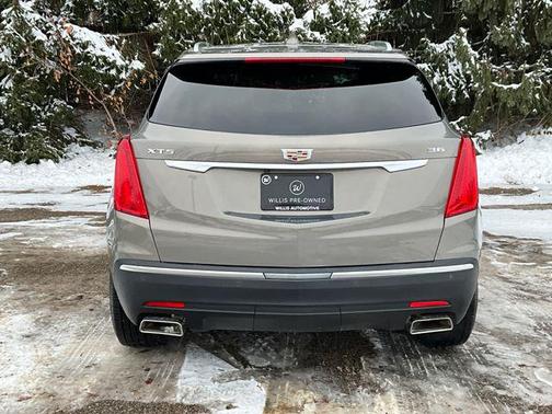 2018 Cadillac XT5 Base