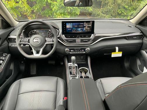 2025 Nissan Altima SR AWD