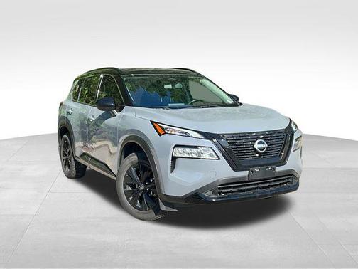 Boulder Gray Pearl/Super Black 2023 Nissan Rogue SV