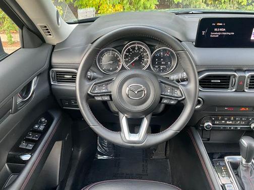 2024 Mazda CX-5 Carbon Edition