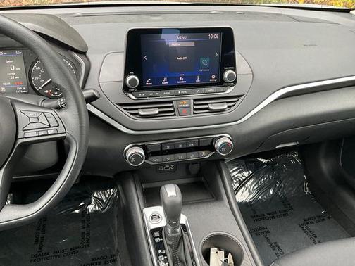 2025 Nissan Altima S FWD