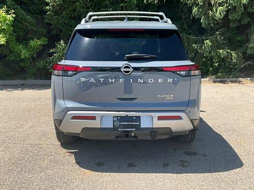 2023 Nissan Pathfinder Platinum 4WD