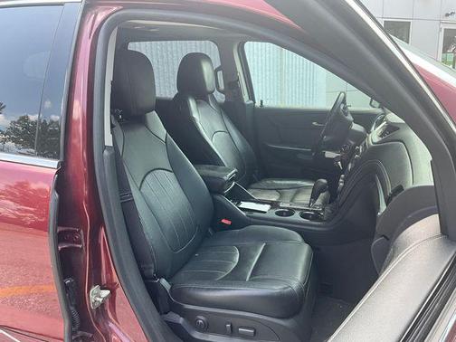 2017 Chevrolet Traverse Premier
