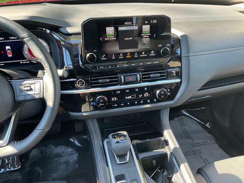 2024 Nissan Pathfinder Platinum 4WD