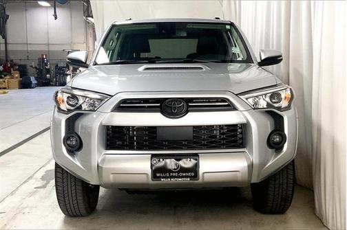 Photo 2 of 29 of 2021 Toyota 4Runner TRD Off Road Premium
