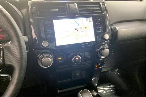 Photo 5 of 29 of 2021 Toyota 4Runner TRD Off Road Premium