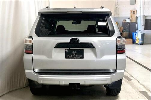 Photo 3 of 29 of 2021 Toyota 4Runner TRD Off Road Premium