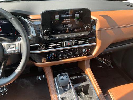 2023 Nissan Pathfinder Platinum 4WD