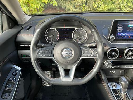 2022 Nissan Sentra SR