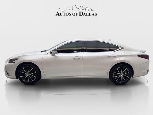White Pearl 2024 Lexus ES 300h Base