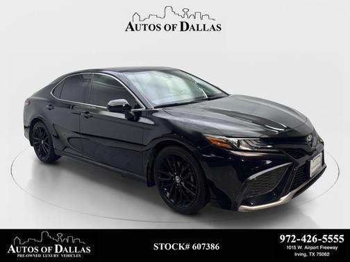 Midnight Black Metallic 2021 Toyota Camry XSE