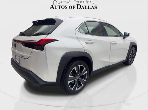2022 Lexus UX 200 Base