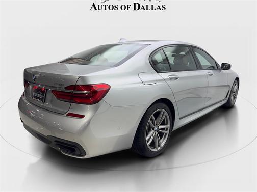 2017 BMW 750 i xDrive