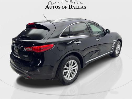 2017 INFINITI QX70 Base