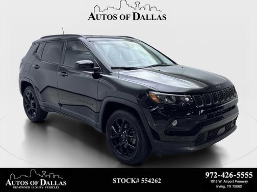 Diamond Black Crystal Pearlcoat 2025 Jeep Compass Latitude