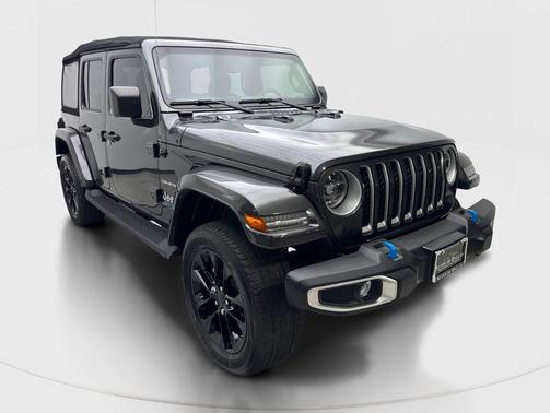 Granite Crystal Metallic Clearcoat 2022 Jeep Wrangler Unlimited 4xe Sahara