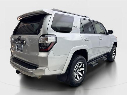 Classic Silver Metallic 2021 Toyota 4Runner TRD Off Road Premium