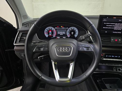 2023 Audi Q5 40 Premium Plus